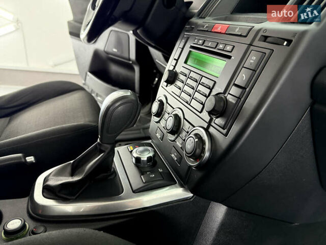 Чорний Ленд Ровер Freelander, об'ємом двигуна 2.18 л та пробігом 253 тис. км за 12999 $, фото 33 на Automoto.ua
