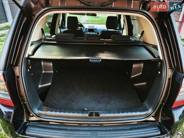 Чорний Ленд Ровер Freelander, об'ємом двигуна 2.2 л та пробігом 229 тис. км за 10900 $, фото 37 на Automoto.ua