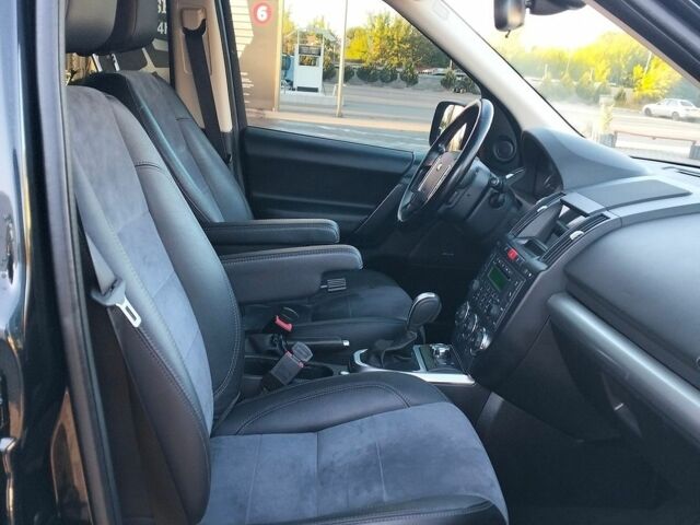 Чорний Ленд Ровер Freelander, об'ємом двигуна 2.2 л та пробігом 239 тис. км за 12650 $, фото 68 на Automoto.ua