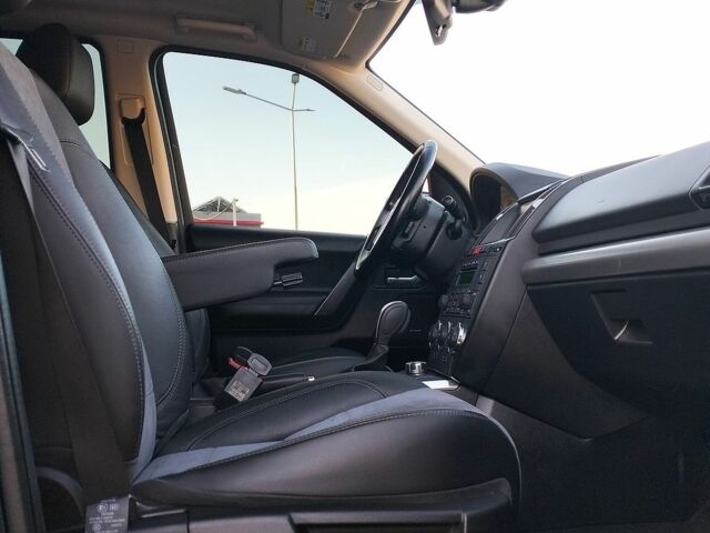 Чорний Ленд Ровер Freelander, об'ємом двигуна 2.2 л та пробігом 239 тис. км за 12650 $, фото 69 на Automoto.ua