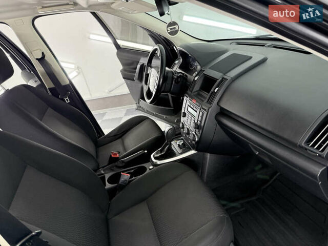 Чорний Ленд Ровер Freelander, об'ємом двигуна 2.18 л та пробігом 253 тис. км за 12999 $, фото 25 на Automoto.ua