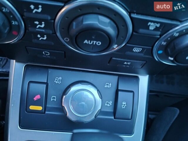 Чорний Ленд Ровер Freelander, об'ємом двигуна 2.2 л та пробігом 239 тис. км за 12650 $, фото 58 на Automoto.ua