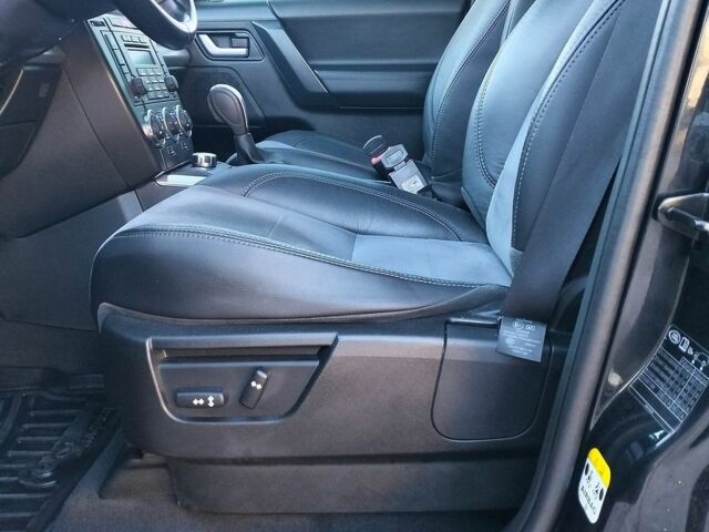 Чорний Ленд Ровер Freelander, об'ємом двигуна 2.2 л та пробігом 239 тис. км за 12650 $, фото 82 на Automoto.ua