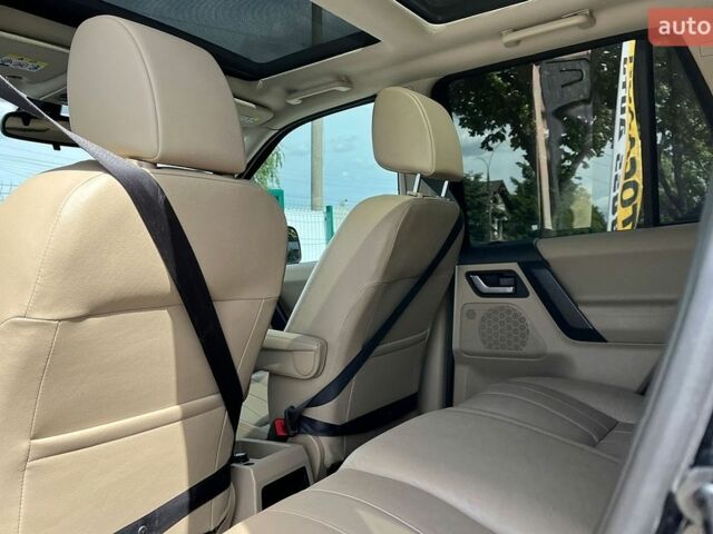 Чорний Ленд Ровер Freelander, об'ємом двигуна 2.18 л та пробігом 281 тис. км за 10700 $, фото 24 на Automoto.ua