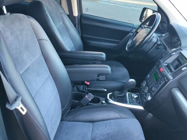 Чорний Ленд Ровер Freelander, об'ємом двигуна 2.2 л та пробігом 239 тис. км за 12650 $, фото 67 на Automoto.ua
