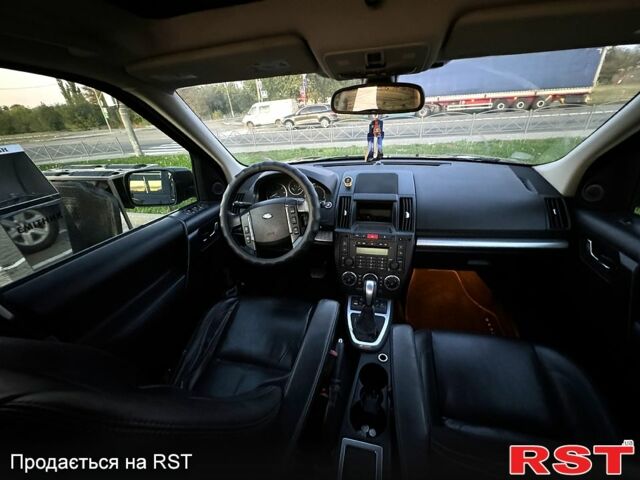 Черный Ленд Ровер Фрилендер, объемом двигателя 22 л и пробегом 0 тыс. км за 12000 $, фото 5 на Automoto.ua