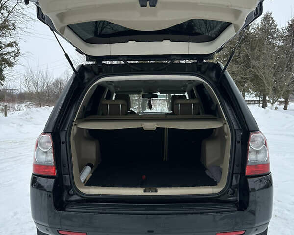 Чорний Ленд Ровер Freelander, об'ємом двигуна 2.18 л та пробігом 233 тис. км за 13500 $, фото 6 на Automoto.ua