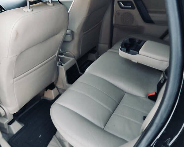 Чорний Ленд Ровер Freelander, об'ємом двигуна 2.18 л та пробігом 233 тис. км за 13500 $, фото 24 на Automoto.ua
