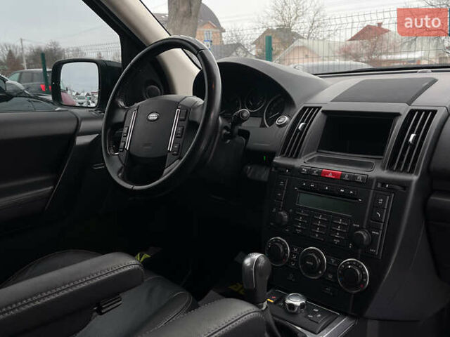 Черный Ленд Ровер Фрилендер, объемом двигателя 2.18 л и пробегом 228 тыс. км за 13200 $, фото 16 на Automoto.ua