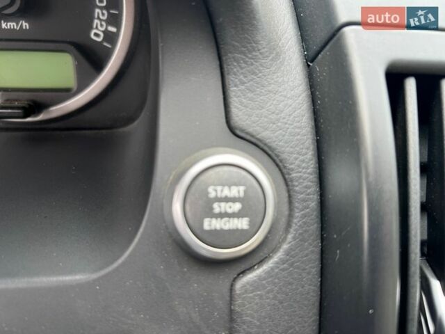 Черный Ленд Ровер Фрилендер, объемом двигателя 2.18 л и пробегом 116 тыс. км за 15500 $, фото 15 на Automoto.ua