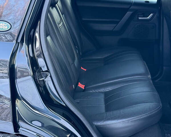 Черный Ленд Ровер Фрилендер, объемом двигателя 2 л и пробегом 211 тыс. км за 12400 $, фото 14 на Automoto.ua