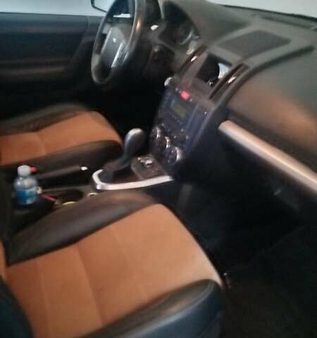 Чорний Ленд Ровер Freelander, об'ємом двигуна 2.18 л та пробігом 112 тис. км за 14100 $, фото 18 на Automoto.ua