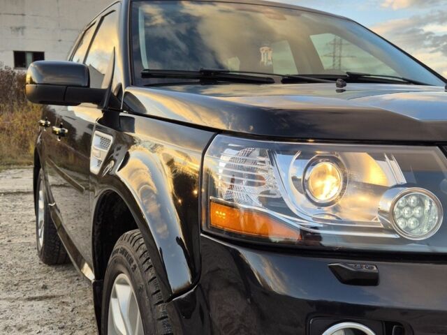 Черный Ленд Ровер Фрилендер, объемом двигателя 2 л и пробегом 200 тыс. км за 14278 $, фото 1 на Automoto.ua
