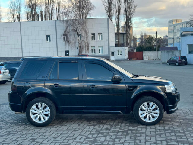 Чорний Ленд Ровер Freelander, об'ємом двигуна 2 л та пробігом 182 тис. км за 11990 $, фото 3 на Automoto.ua