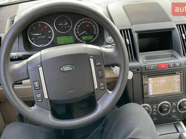 Чорний Ленд Ровер Freelander, об'ємом двигуна 2.18 л та пробігом 287 тис. км за 12500 $, фото 6 на Automoto.ua