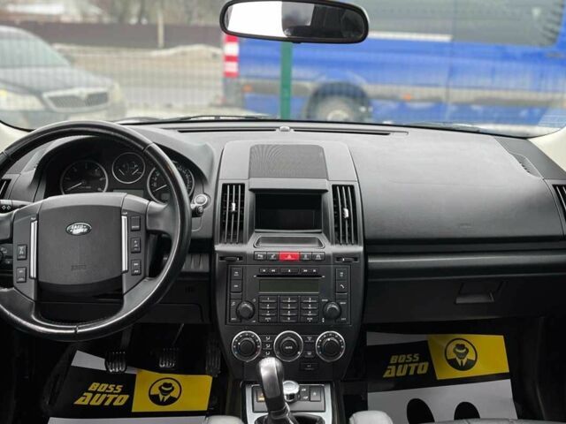 Черный Ленд Ровер Фрилендер, объемом двигателя 2.2 л и пробегом 228 тыс. км за 13200 $, фото 9 на Automoto.ua