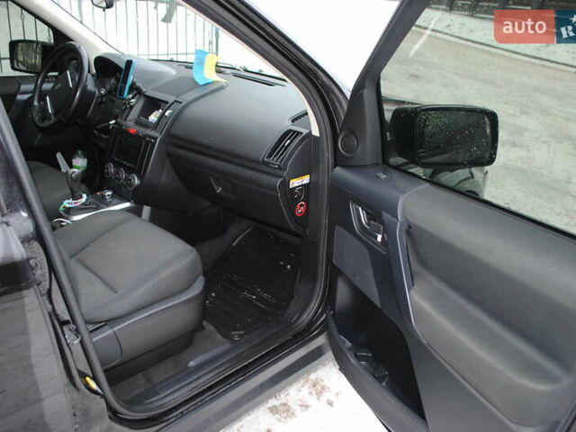 Чорний Ленд Ровер Freelander, об'ємом двигуна 2.18 л та пробігом 197 тис. км за 11450 $, фото 13 на Automoto.ua