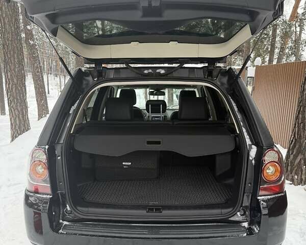 Черный Ленд Ровер Фрилендер, объемом двигателя 2 л и пробегом 149 тыс. км за 13999 $, фото 8 на Automoto.ua