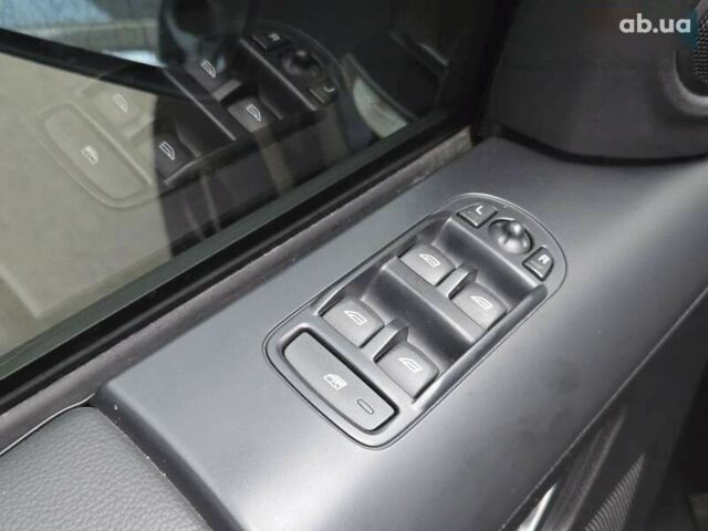 Черный Ленд Ровер Фрилендер, объемом двигателя 2 л и пробегом 218 тыс. км за 10700 $, фото 16 на Automoto.ua