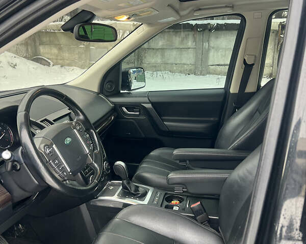 Чорний Ленд Ровер Freelander, об'ємом двигуна 2 л та пробігом 220 тис. км за 9950 $, фото 6 на Automoto.ua