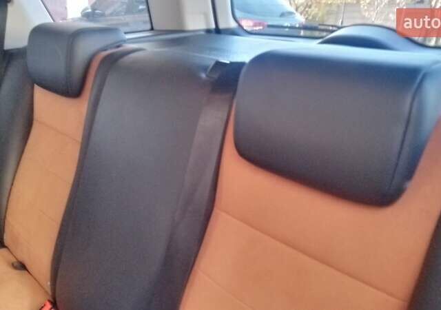 Чорний Ленд Ровер Freelander, об'ємом двигуна 2.18 л та пробігом 113 тис. км за 13500 $, фото 23 на Automoto.ua