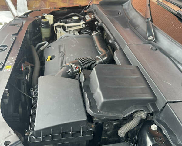 Чорний Ленд Ровер Freelander, об'ємом двигуна 2.18 л та пробігом 282 тис. км за 13200 $, фото 44 на Automoto.ua