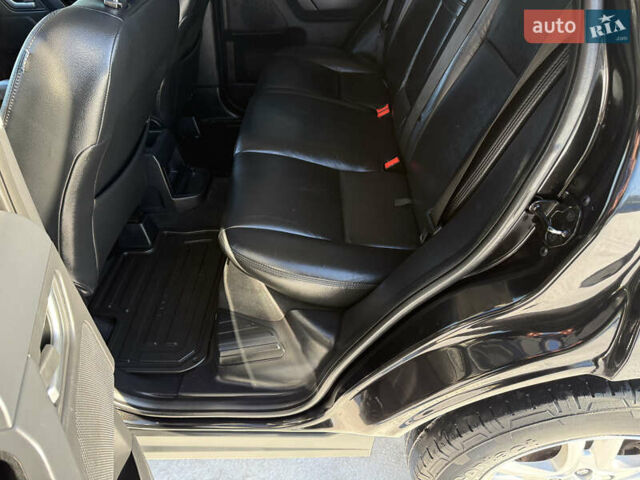 Чорний Ленд Ровер Freelander, об'ємом двигуна 2.2 л та пробігом 152 тис. км за 11950 $, фото 17 на Automoto.ua