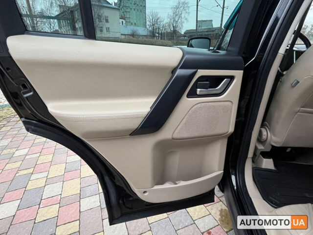 Чорний Ленд Ровер Freelander, об'ємом двигуна 2.2 л та пробігом 225 тис. км за 13750 $, фото 14 на Automoto.ua