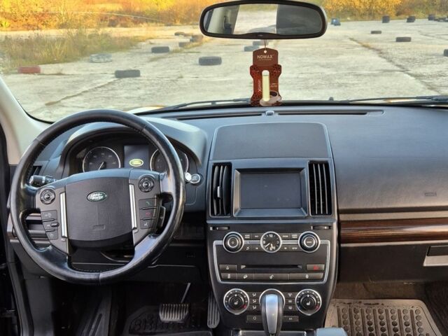 Чорний Ленд Ровер Freelander, об'ємом двигуна 2 л та пробігом 200 тис. км за 14186 $, фото 7 на Automoto.ua