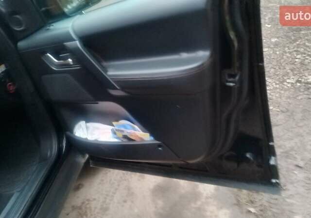 Чорний Ленд Ровер Freelander, об'ємом двигуна 2.18 л та пробігом 113 тис. км за 13500 $, фото 26 на Automoto.ua