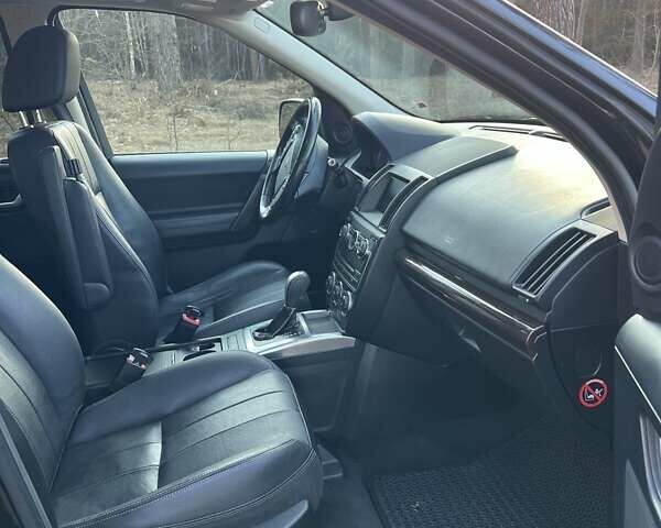 Чорний Ленд Ровер Freelander, об'ємом двигуна 2 л та пробігом 152 тис. км за 11999 $, фото 41 на Automoto.ua