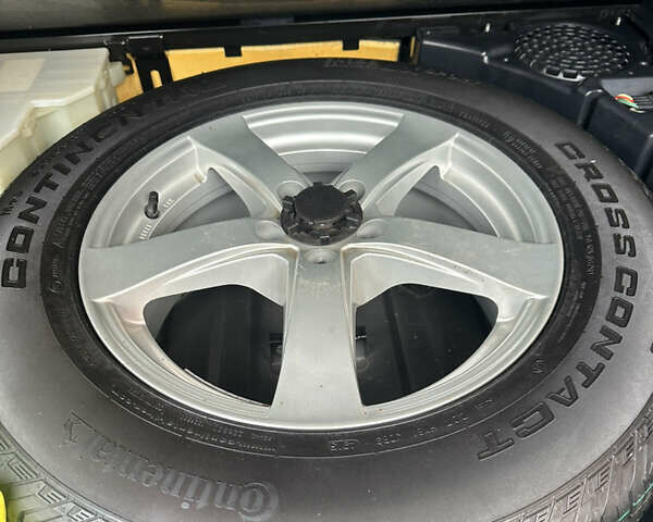 Чорний Ленд Ровер Freelander, об'ємом двигуна 2.18 л та пробігом 282 тис. км за 13200 $, фото 36 на Automoto.ua