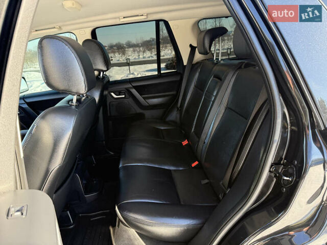 Чорний Ленд Ровер Freelander, об'ємом двигуна 2.2 л та пробігом 152 тис. км за 11950 $, фото 18 на Automoto.ua