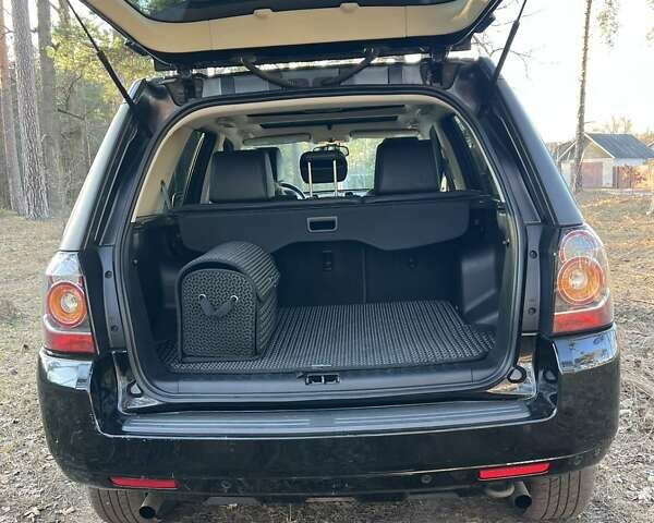 Чорний Ленд Ровер Freelander, об'ємом двигуна 2 л та пробігом 152 тис. км за 11999 $, фото 16 на Automoto.ua