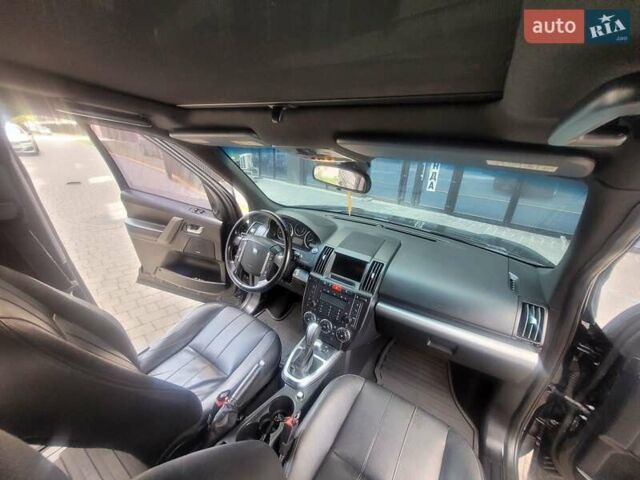 Черный Ленд Ровер Фрилендер, объемом двигателя 2.18 л и пробегом 259 тыс. км за 11999 $, фото 9 на Automoto.ua