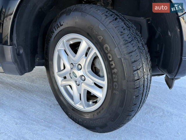 Чорний Ленд Ровер Freelander, об'ємом двигуна 2.2 л та пробігом 152 тис. км за 11950 $, фото 33 на Automoto.ua