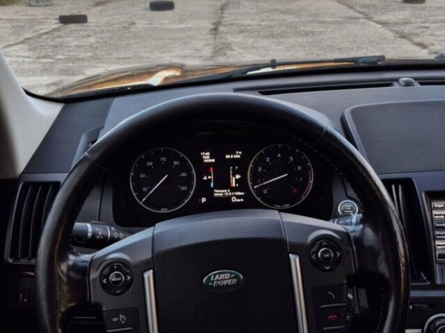 Чорний Ленд Ровер Freelander, об'ємом двигуна 2 л та пробігом 203 тис. км за 12900 $, фото 20 на Automoto.ua