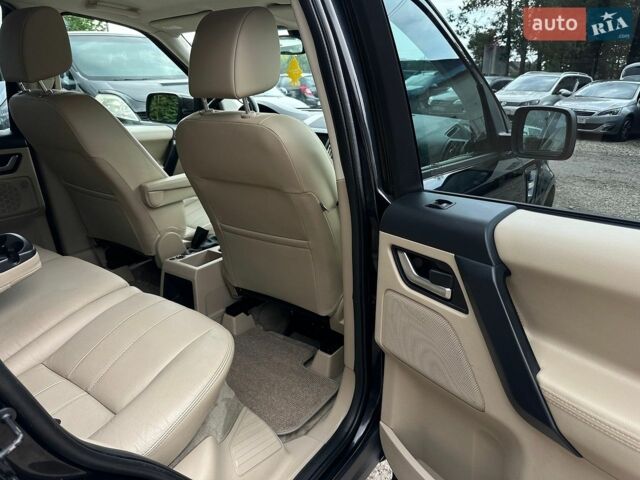 Чорний Ленд Ровер Freelander, об'ємом двигуна 2.2 л та пробігом 228 тис. км за 11999 $, фото 45 на Automoto.ua