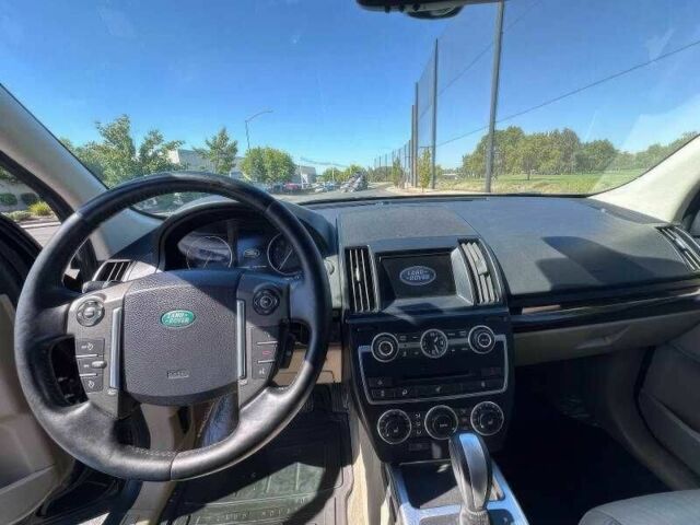 Черный Ленд Ровер Фрилендер, объемом двигателя 2 л и пробегом 150 тыс. км за 9000 $, фото 13 на Automoto.ua