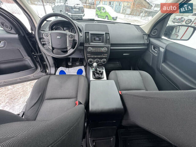 Чорний Ленд Ровер Freelander, об'ємом двигуна 2.2 л та пробігом 220 тис. км за 12950 $, фото 61 на Automoto.ua