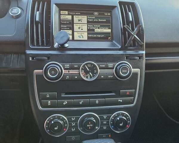 Черный Ленд Ровер Фрилендер, объемом двигателя 2.18 л и пробегом 254 тыс. км за 16500 $, фото 12 на Automoto.ua