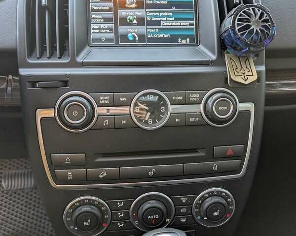 Чорний Ленд Ровер Freelander, об'ємом двигуна 2 л та пробігом 175 тис. км за 12700 $, фото 9 на Automoto.ua