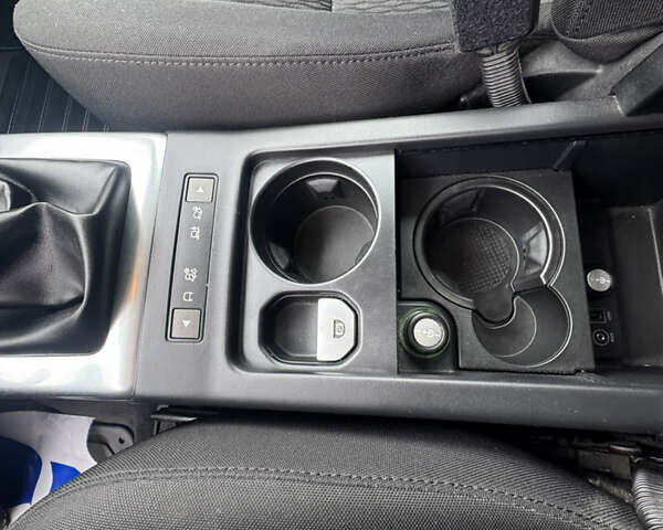 Чорний Ленд Ровер Freelander, об'ємом двигуна 2.2 л та пробігом 220 тис. км за 12950 $, фото 82 на Automoto.ua