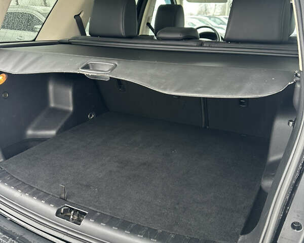 Чорний Ленд Ровер Freelander, об'ємом двигуна 2 л та пробігом 270 тис. км за 13400 $, фото 33 на Automoto.ua