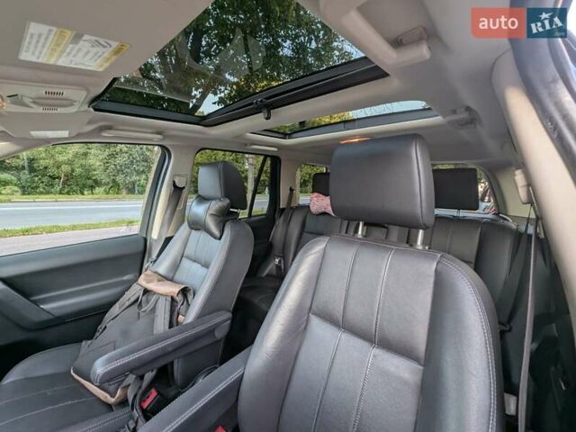 Чорний Ленд Ровер Freelander, об'ємом двигуна 2 л та пробігом 175 тис. км за 12700 $, фото 12 на Automoto.ua