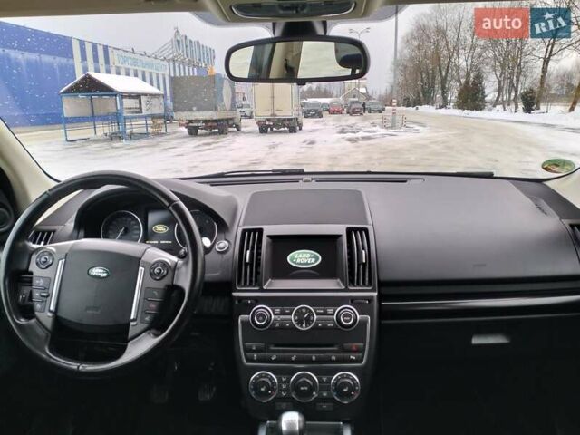 Черный Ленд Ровер Фрилендер, объемом двигателя 2.2 л и пробегом 237 тыс. км за 14300 $, фото 64 на Automoto.ua