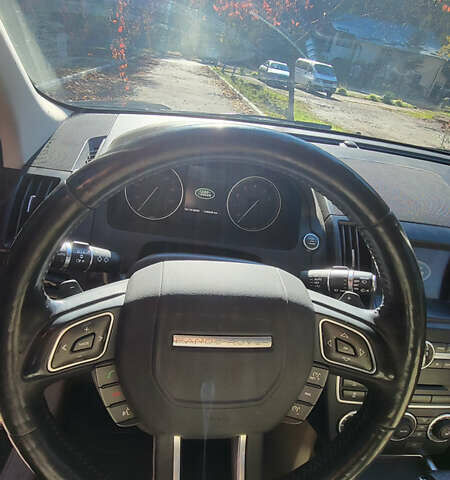 Черный Ленд Ровер Фрилендер, объемом двигателя 2 л и пробегом 145 тыс. км за 13200 $, фото 17 на Automoto.ua