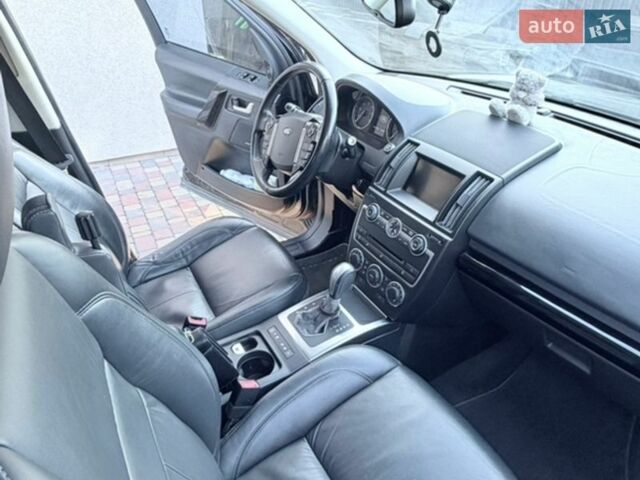 Чорний Ленд Ровер Freelander, об'ємом двигуна 2 л та пробігом 193 тис. км за 13000 $, фото 6 на Automoto.ua