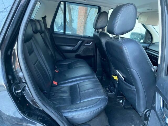 Чорний Ленд Ровер Freelander, об'ємом двигуна 2.2 л та пробігом 213 тис. км за 2999 $, фото 5 на Automoto.ua