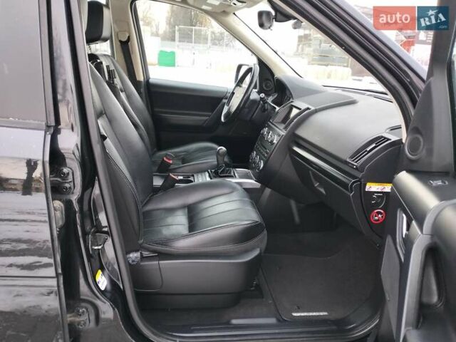 Черный Ленд Ровер Фрилендер, объемом двигателя 2.2 л и пробегом 237 тыс. км за 14300 $, фото 78 на Automoto.ua